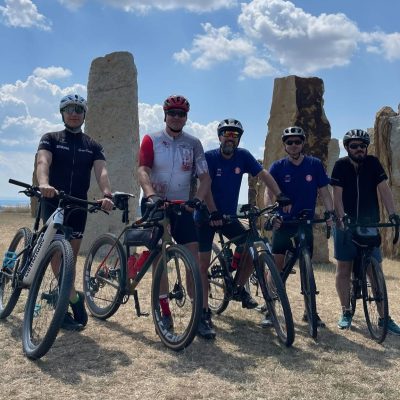 Na kole přes Náklo až k Českému Stonehenge